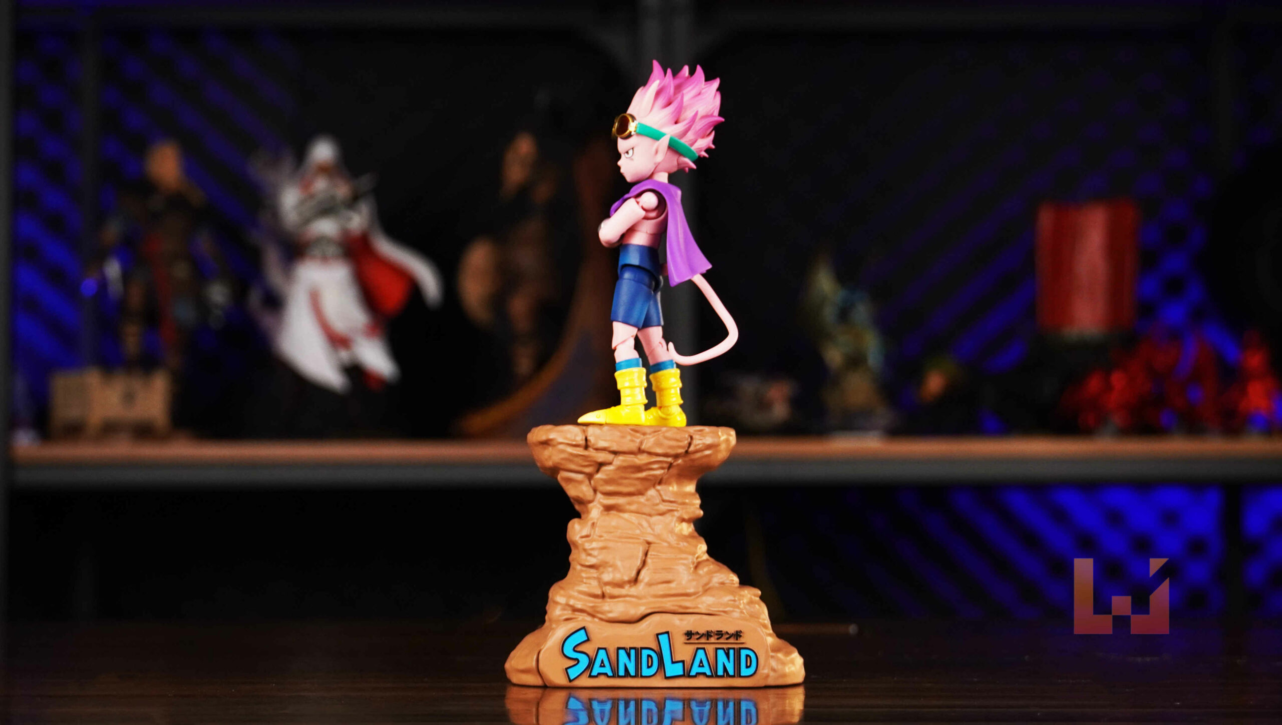 《SAND LAND》典藏版开箱：内含恶魔王子Beelzebub的超可动模型，还有多种表情可替换！