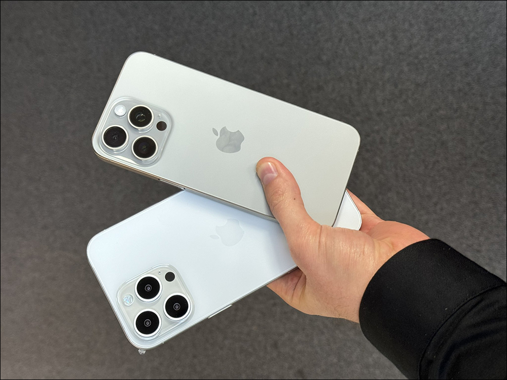 iPhone 16 Pro Max 与 iPhone 15 Pro Max 比一比！ 真的变大、多了新按钮，传闻屏幕亮度也将提升 20% - 安软网