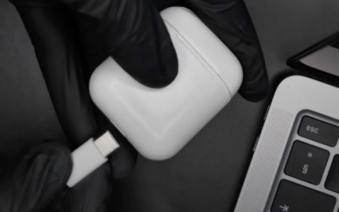 USB-C 充电将会是iPhone 15 与下一代AirPods 最令人期待的改变之一