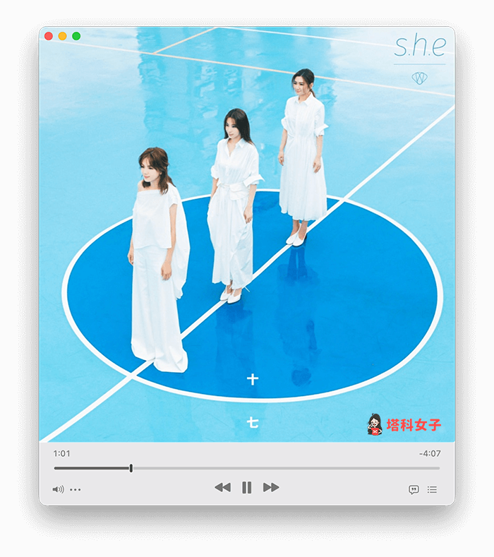 Mac Apple Music 全屏幕播放器可显示好看的专辑封面与动态歌词