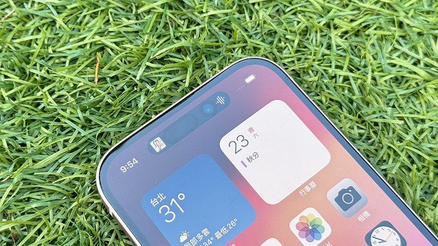 iPhone 15 开箱评测：兼顾娱乐性与实用性的一款 iPhone