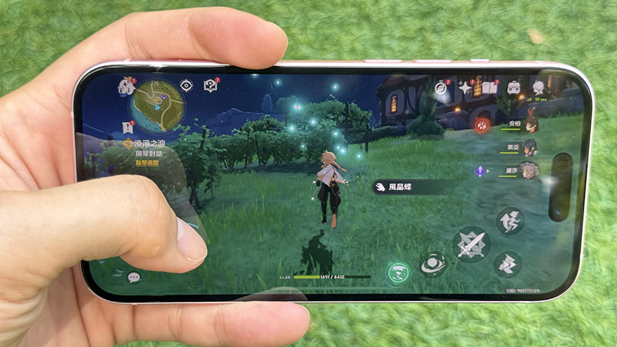 iPhone 15 开箱评测：兼顾娱乐性与实用性的一款 iPhone