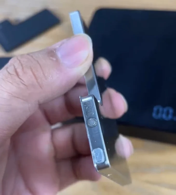 Apple 有史以来第一次用电池金属外壳，iPhone 16 Pro系列支持40W快充