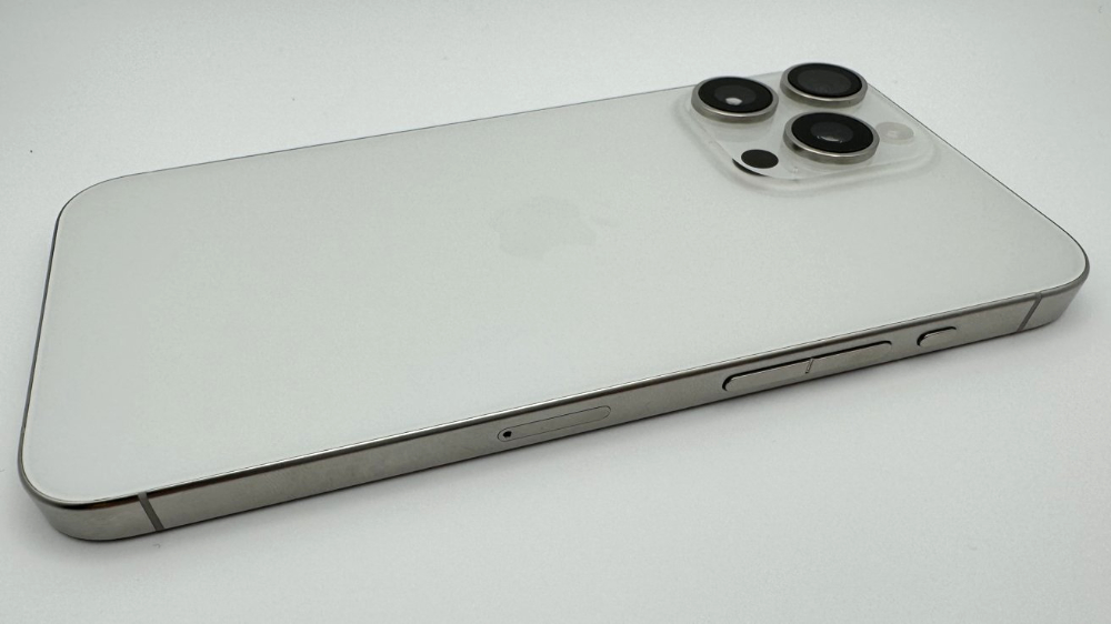 证据显示 iPhone 15 Pro 曾准备搭载「触觉按钮」，开发原因也曝光 - 安软网