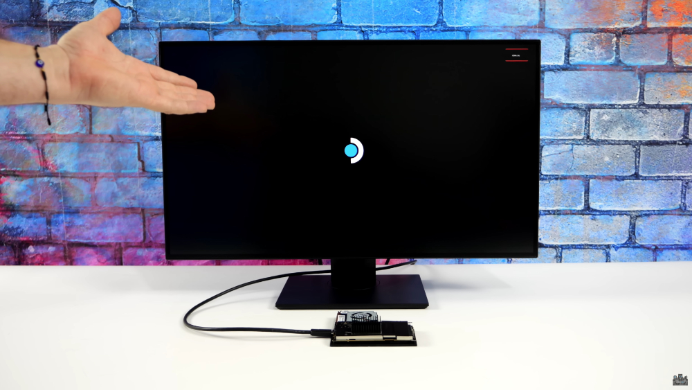 有人把挂点的 Steam Deck 改装成Mini PC，想不到废物利用还真的成功了 - 安软网