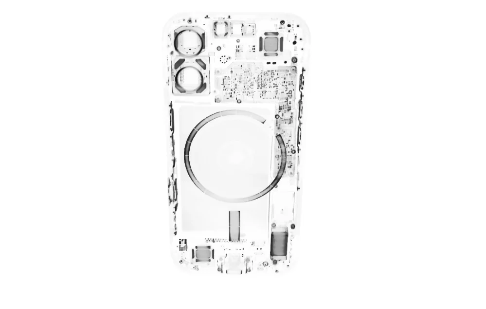 iFixit 拆解 iPhone 16：迄今为止最易维修的 iPhone