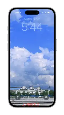 iPhone 锁定画面时间颜色变澹、变透明怎么办？这 3 个方法解决！ 第2张