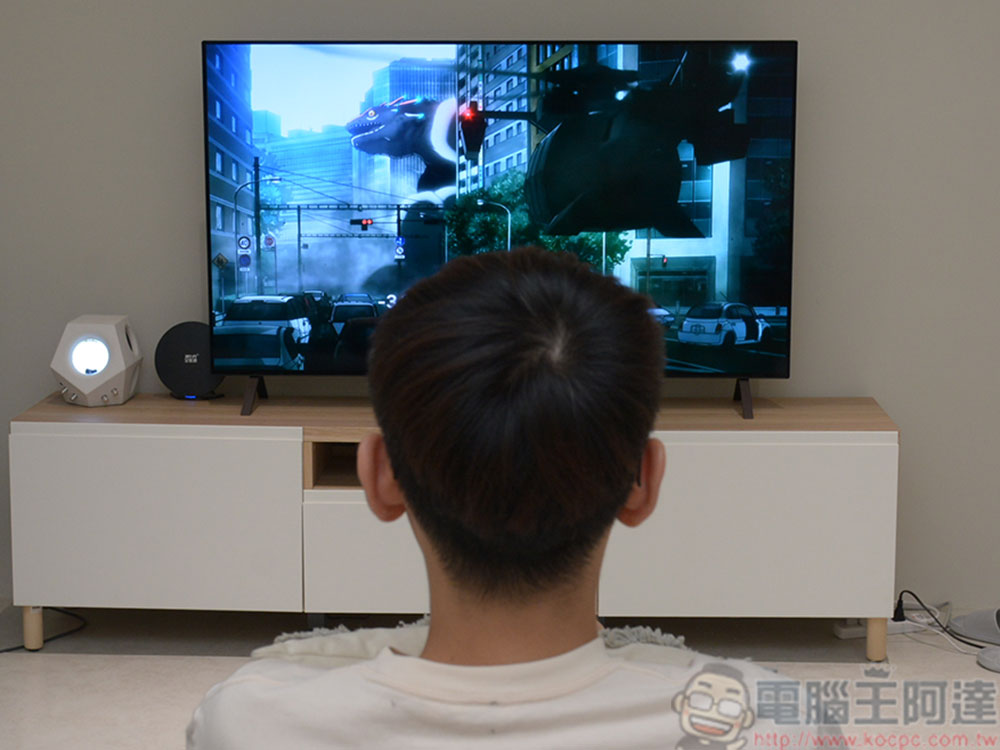 LG OLED 55寸 B4 经典系列智能显示器开箱、实测：顶级影音效果打造个人专属剧院 - 安软网