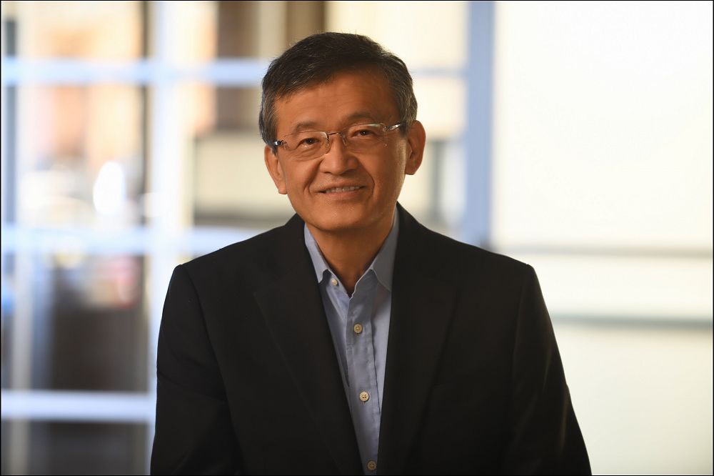英特尔正式宣布任命陈立武为新任执行长，Intel首位华人CEO -安软网