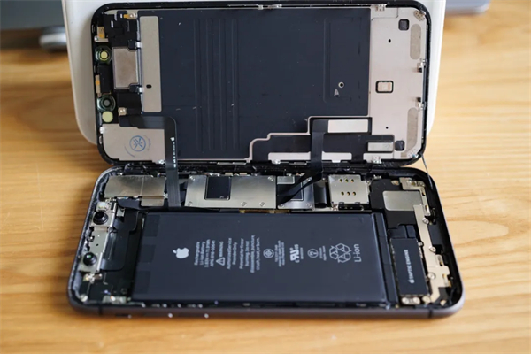 iPhone 进水后的处理办法 第2张