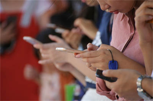 适合未成年学生用的赚钱软件（2022适合学生赚钱的软件） 第1张